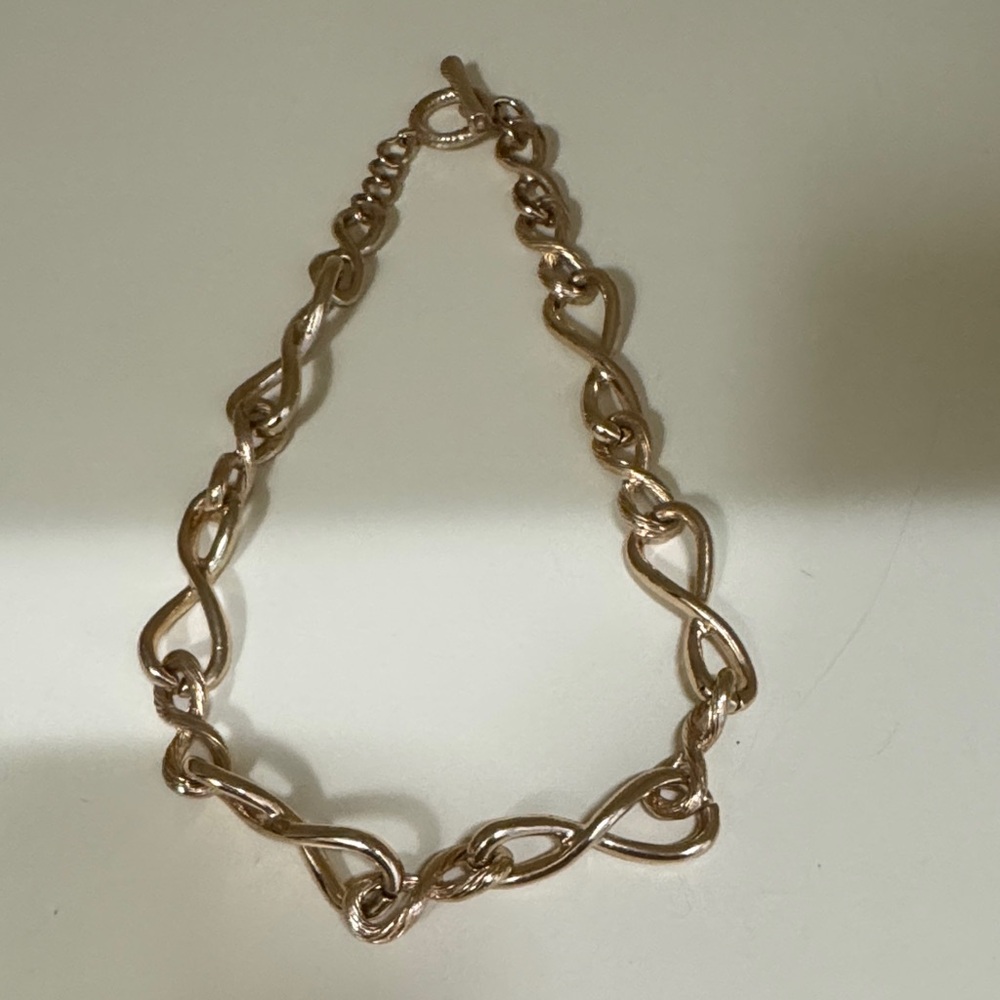 Elegant Gold-Tone Necklace